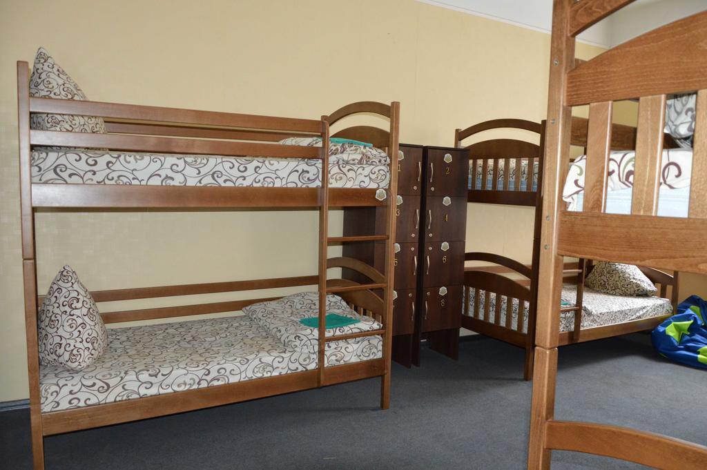 Lviv Lucky Hostel Eksteriør bilde