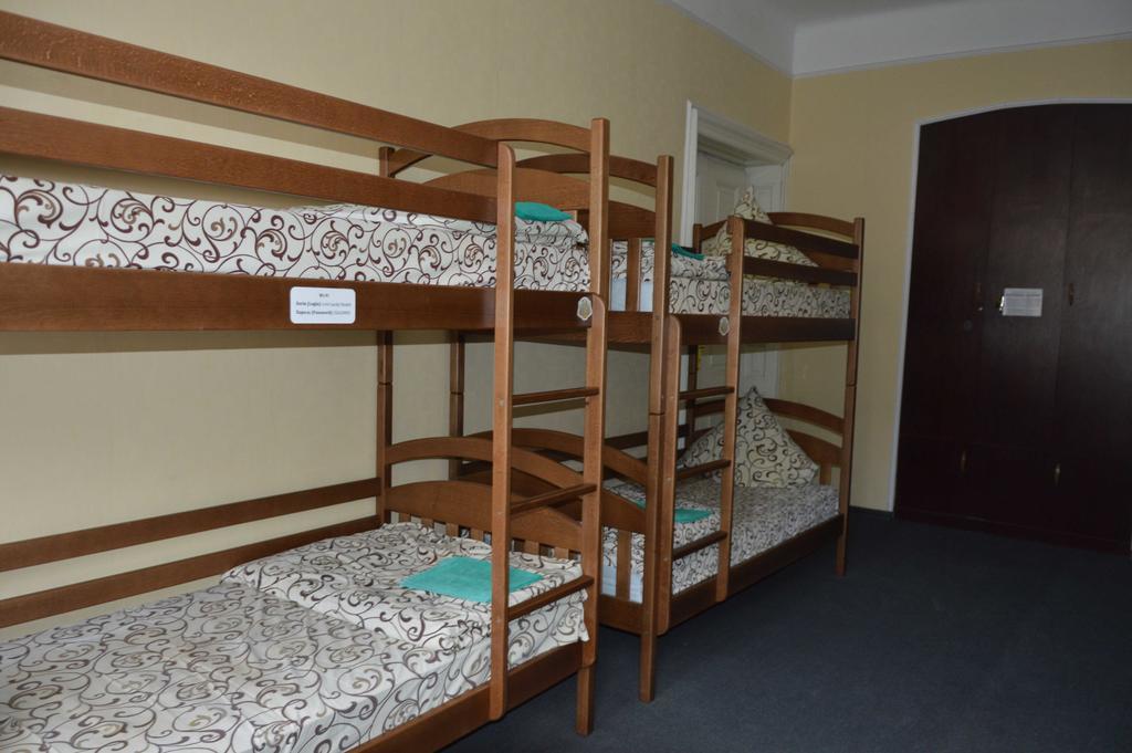 Lviv Lucky Hostel Eksteriør bilde
