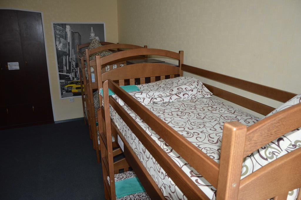 Lviv Lucky Hostel Eksteriør bilde