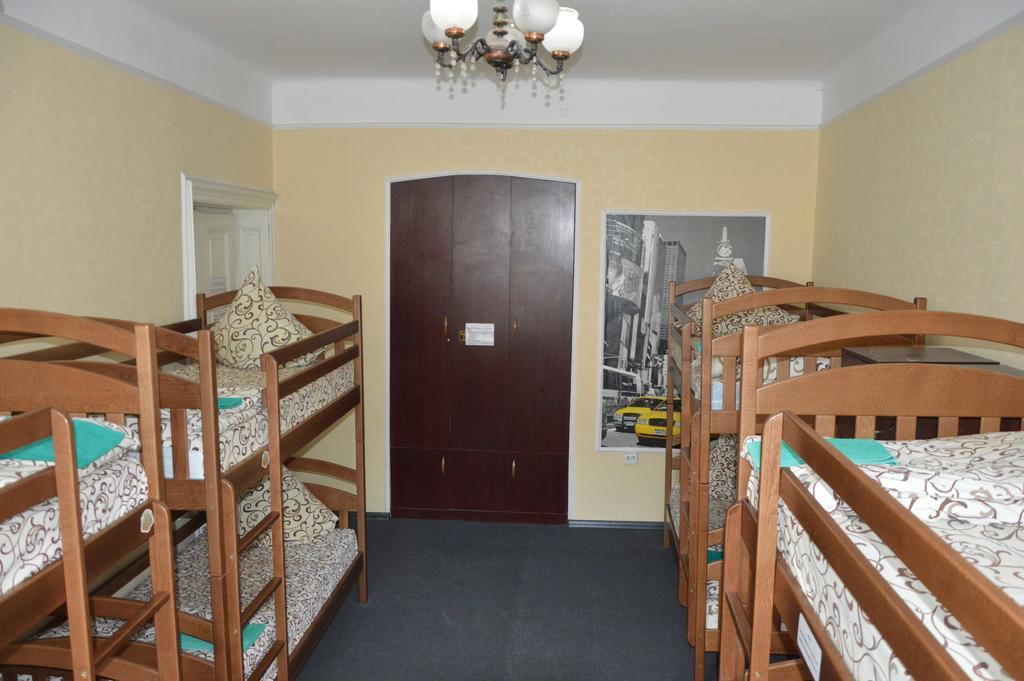 Lviv Lucky Hostel Eksteriør bilde