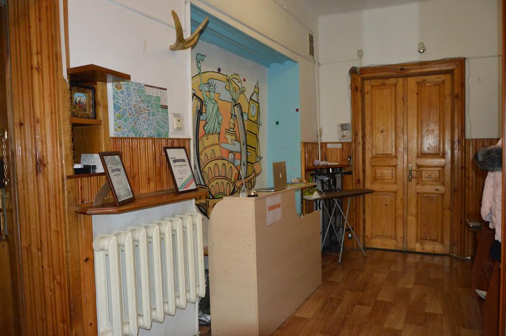 Lviv Lucky Hostel Eksteriør bilde