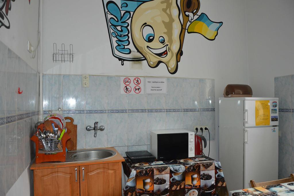 Lviv Lucky Hostel Eksteriør bilde