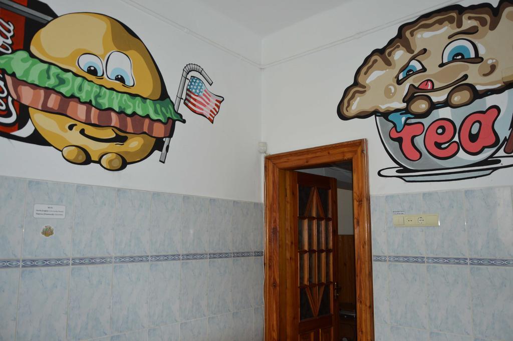 Lviv Lucky Hostel Eksteriør bilde