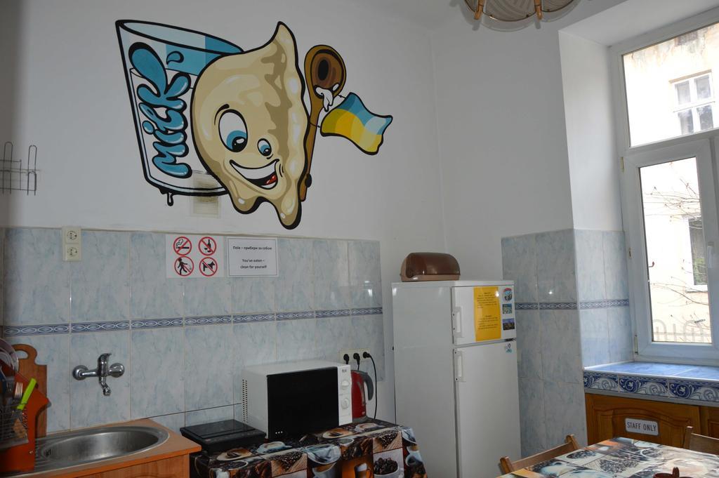 Lviv Lucky Hostel Eksteriør bilde